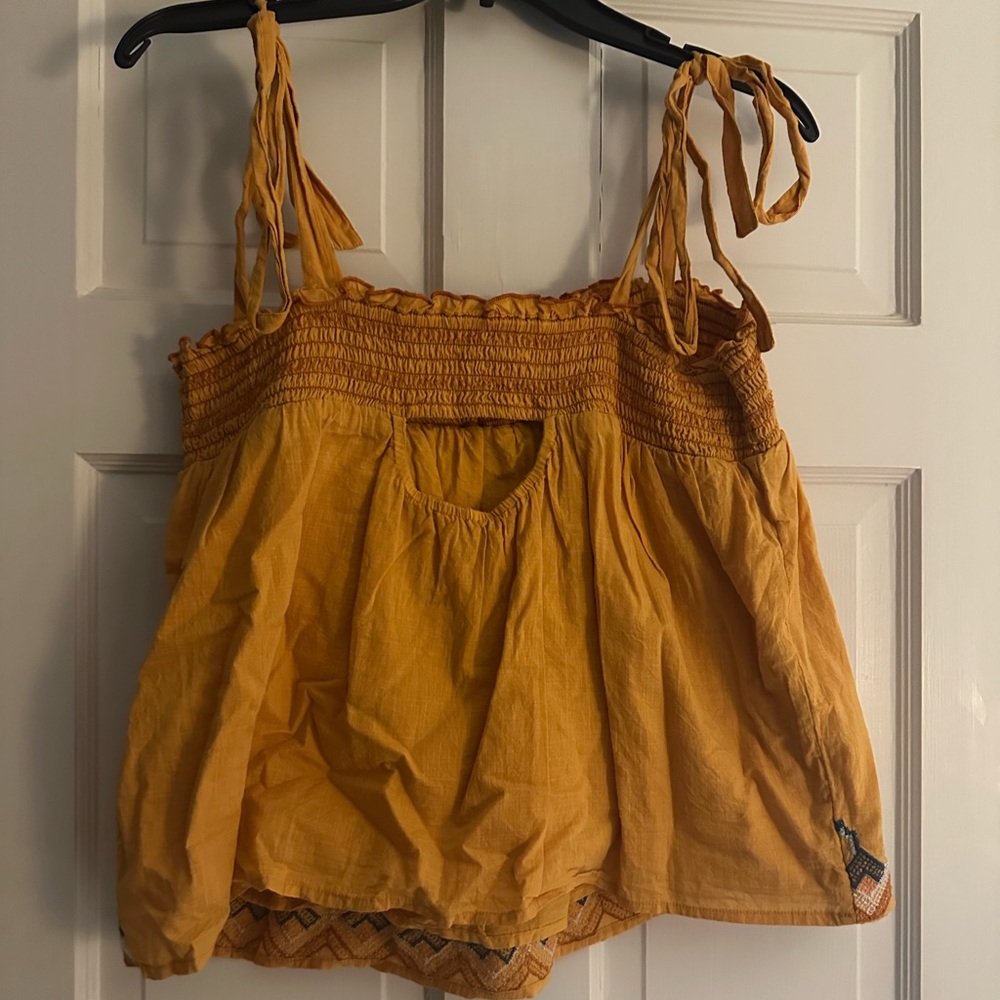 Anthropologie Embroidered Yellow Boho Top 💛 - Picture 2 of 2